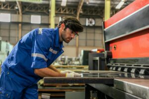 Wat doet een arbeidshygiënist? Rol, taken en wanneer je er één inschakelt